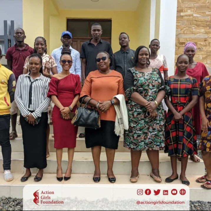 agftz01's tweet photo. AGF has facilitated a two-day training in Mpwapwa District Council to increase youth representation in the health governing bodies through the #KijanaWajibikaProject. Ten youth from Chunyu Ward were trained on the structure, roles, and functions of the committees,

1/2 https://t.co/Aie0aQzlg4