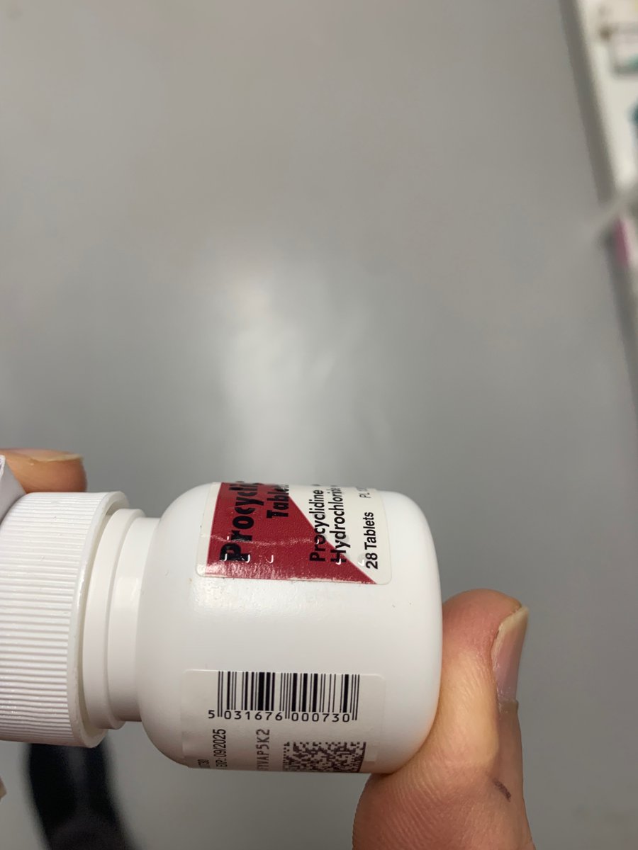 Mohammad_A's tweet photo. @strides_pharma @NHSBSA @ptsafetyNHS 

What is the best way to reporting this dangerous error? https://t.co/0bwxhcjzaK