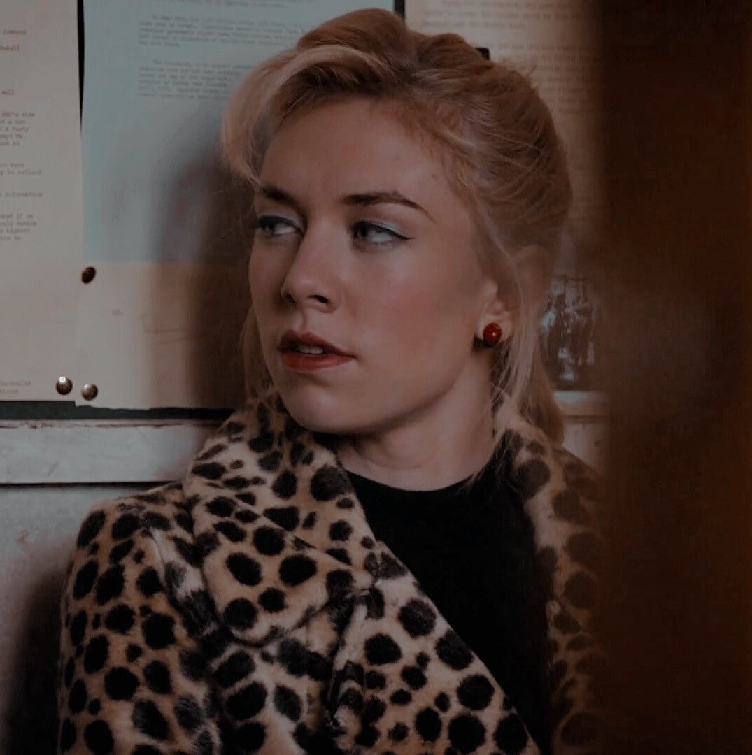 Vanessa Kirby Pieces of a Woman Coat