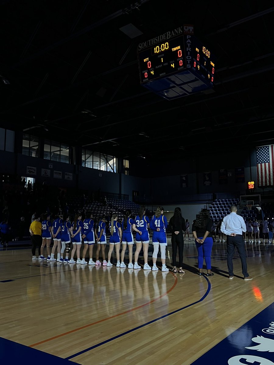 My biggest takeaways from my first season as a college athlete: Be a sponge. Take in EVERYTHING. Listen to your teammate’s advice and critiques, they’ve been in your shoes. My success is their’s and their success is mine. Ride for each other.