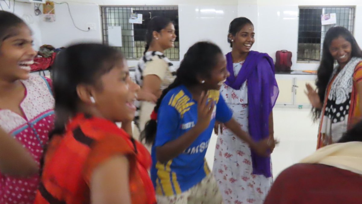StreetChildUtd's tweet photo. To celebrate #internationalhappinessday we’re sharing the amazing work of @Karunalaya, a shining e.g of how lives can be turned around, these children still face challenges but with the care + guidance of the team they have a safe space + positive future ahead = happy days 😁 https://t.co/4dTIIu0UaJ
