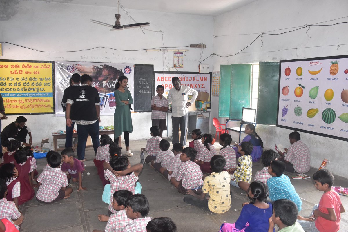 warangal_nit's tweet photo. As part of spring spree fest 2023, National Service Scheme(NSS) - National Institute of Technology Warangal conducted a village visit program to Muddunoor, Duggondi Mandal, Warangal #nss #nssnitw @nssnitwarangal @connecting_nss @springspree_nitw #springspree #warangal #nitw https://t.co/6uhi4bLTwW