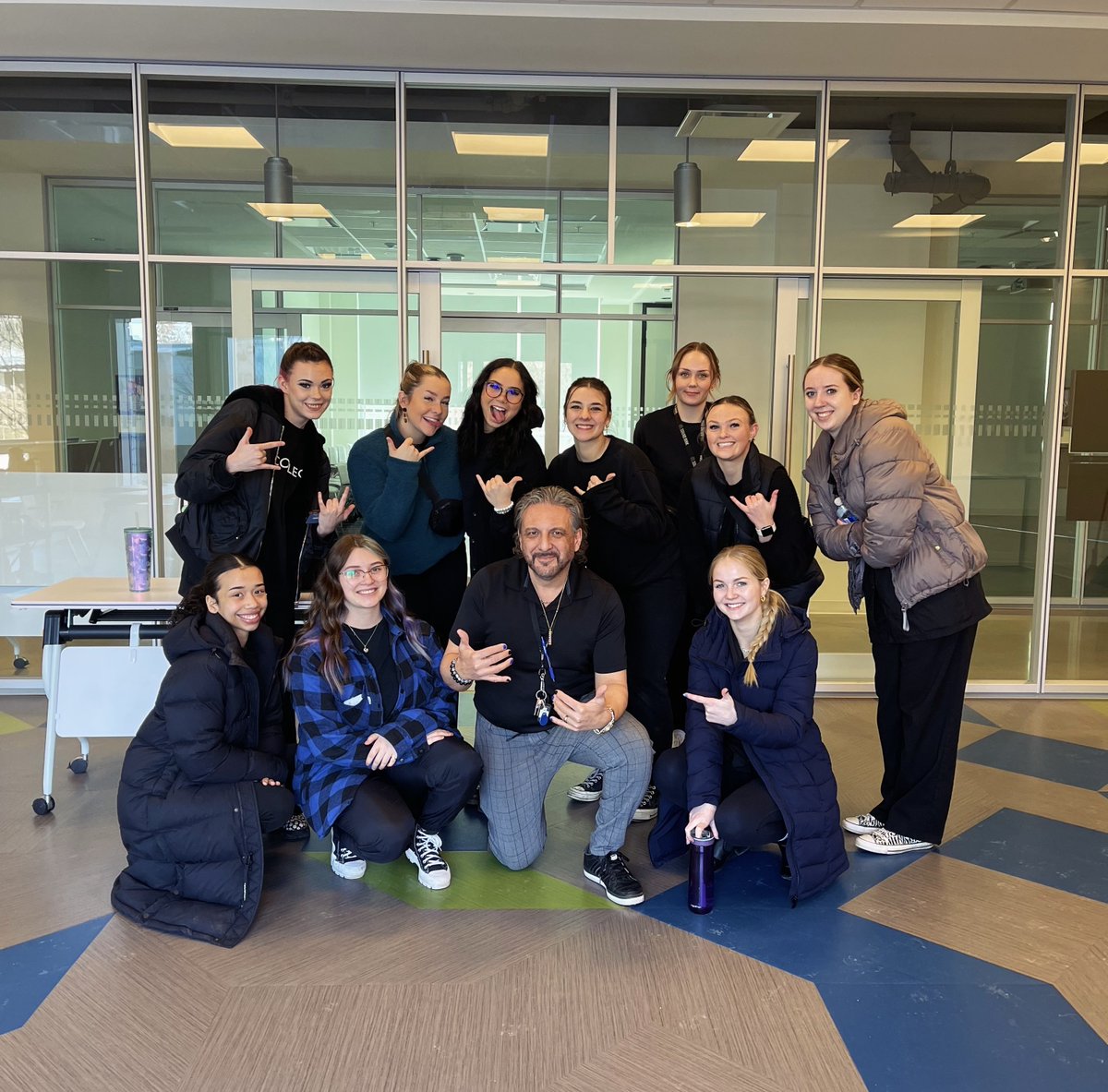 Our MC Calgary students were volunteering at the YW Women’s Centre last week offering free services! Thank you for always giving back to our community.