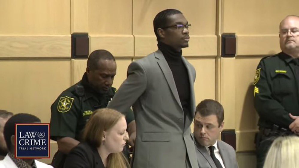 domislivenews's tweet photo. BREAKING: all suspects in XXXTentacion's murder trial FOUND GUILTY of first degree murder and armed robbery. https://t.co/RLb9p44Oxa