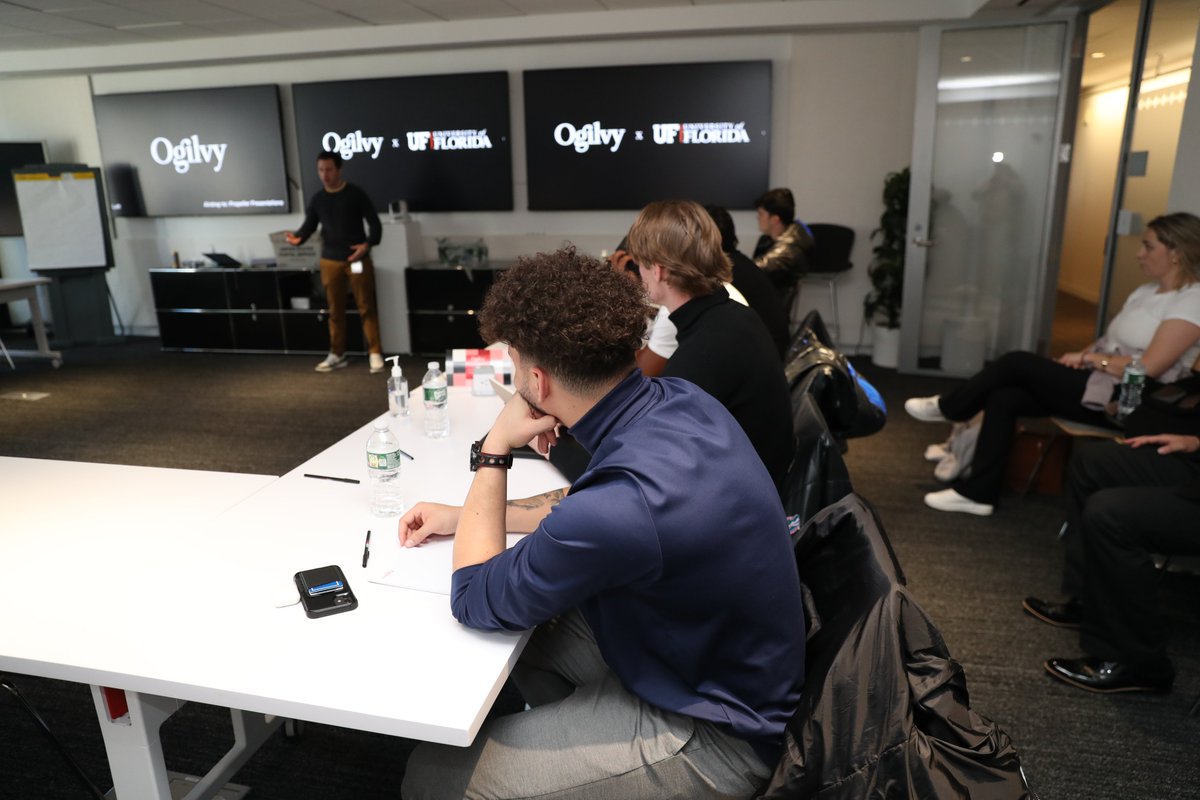 GatorsFB's tweet photo. NYC Business Break: @Ogilvy
Learning how to create a successful advertising campaign and the programs available for young professionals to get involved in the ad agency world.
#GatorMade | #GatorsInGotham https://t.co/A4ZE42kRoL