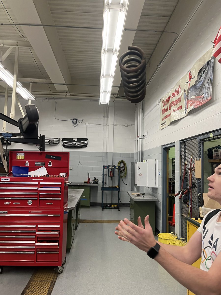 First day of spring here in the #leydenpride Auto shop!  Spring is just around the corner and spring is in the air!