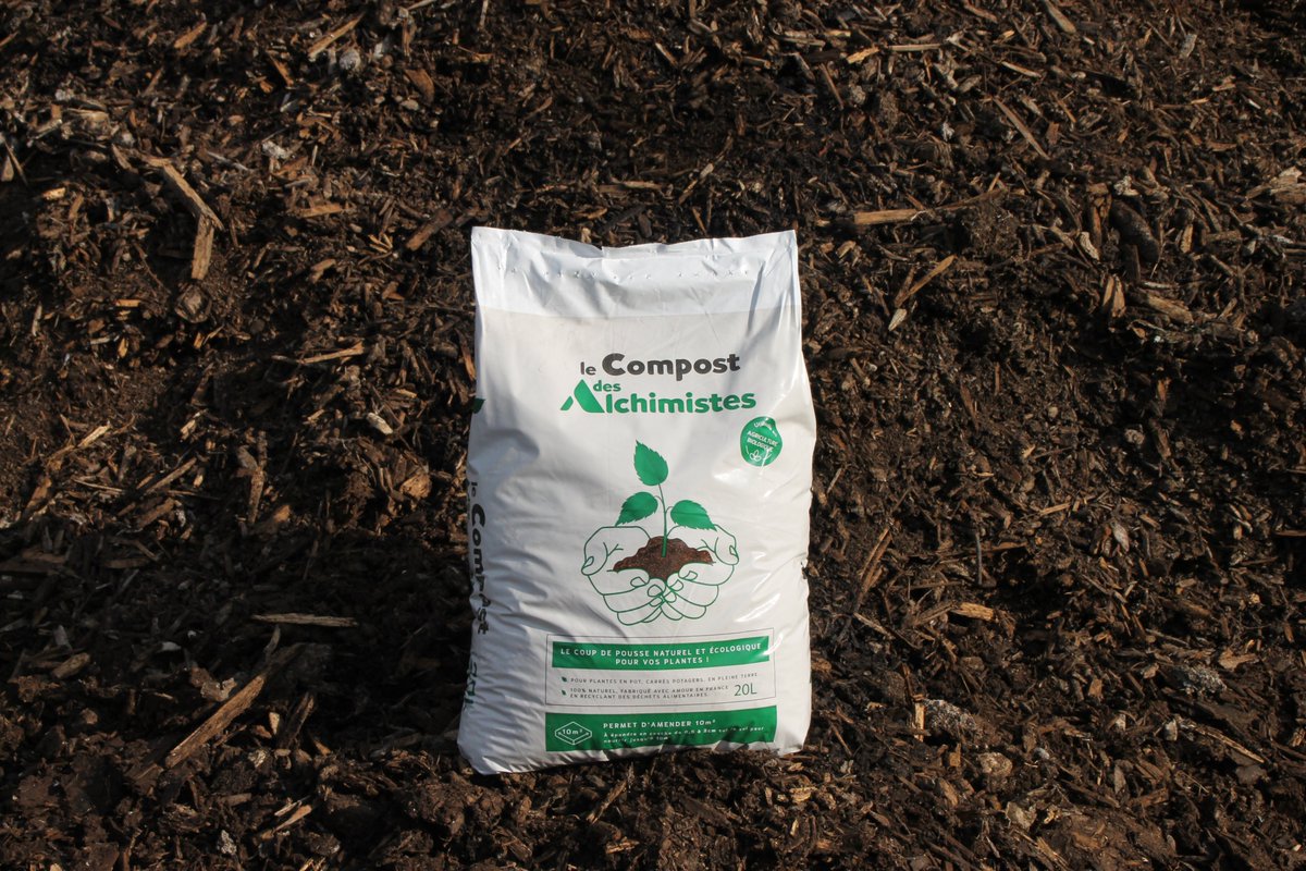 [Nouveau dans les bacs !] Découvrez désormais le sac 20 litres chez tous nos partenaires de vente. alchimistes.co/acheter-du-com…