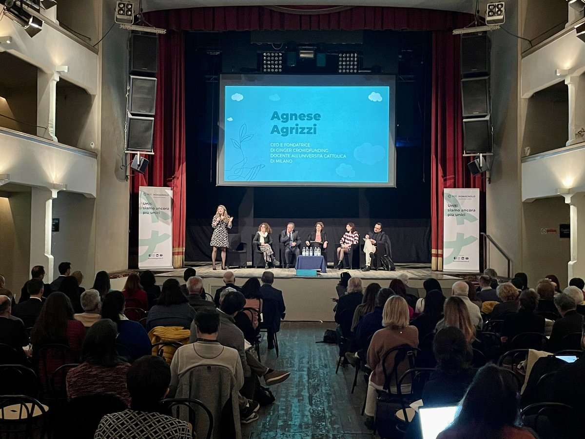 Ginger Crowdfunding (@ideaginger) on Twitter photo Comincia il #FestivaldelleBuoneIdee in un teatro pieno di persone! Non vediamo l’ora di ascoltare <a href="/paoloventuri100/">paolo venturi</a>, <a href="/donatacolumbro/">Donata Columbro 🧮</a>, Felicita De Marco e i tanti progettisti che
porteranno sul palco i loro progetti di #crowdfunding coltivati e cresciuti grazie a #BCCromagnolo Comincia il #FestivaldelleBuoneIdee in un teatro pieno di persone! Non vediamo l’ora di ascoltare <a href="/paoloventuri100/">paolo venturi</a>, <a href="/donatacolumbro/">Donata Columbro 🧮</a>, Felicita De Marco e i tanti progettisti che
porteranno sul palco i loro progetti di #crowdfunding coltivati e cresciuti grazie a #BCCromagnolo