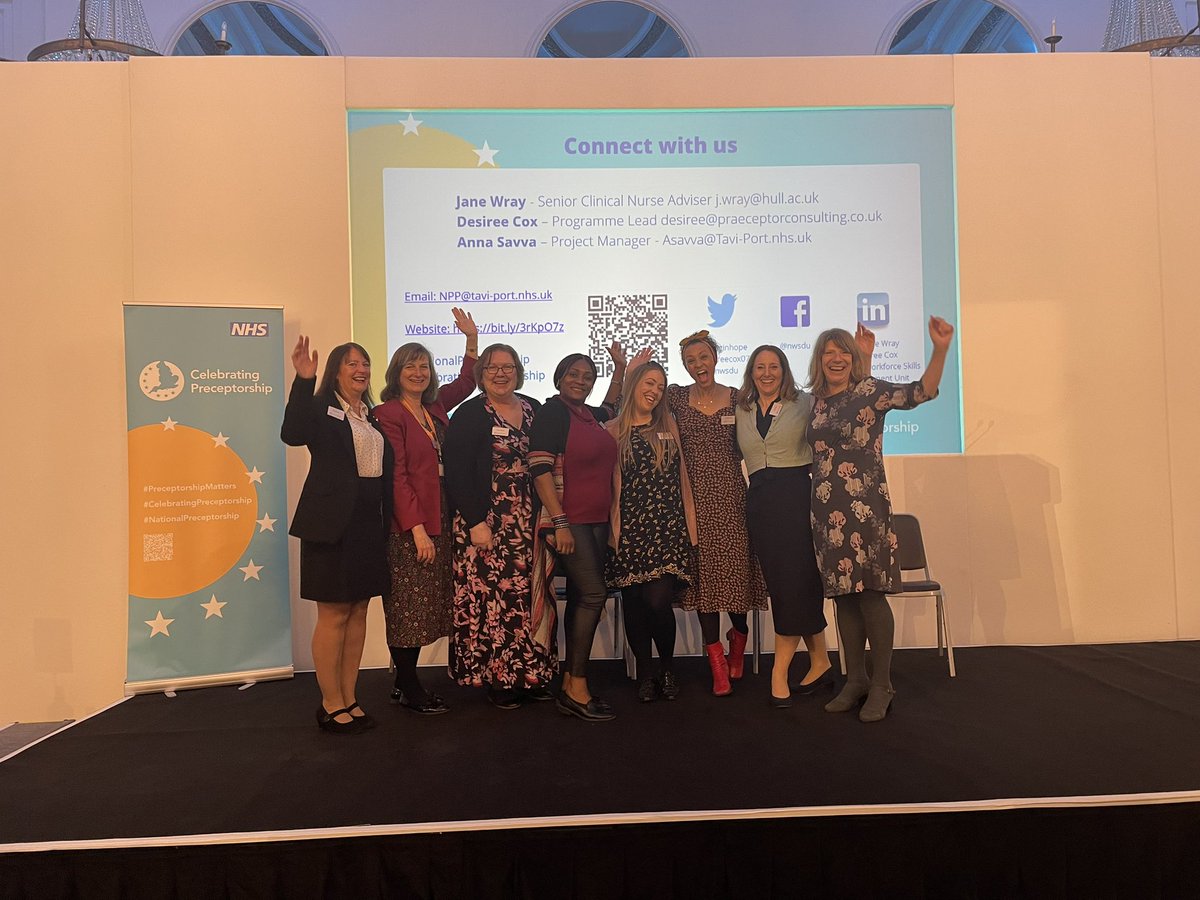 Ok ok THIS is the last tweet until I’m home! All the regional leads with <a href="/livinginhope/">Dr Jane Wray</a> and <a href="/desireecox07/">Desiree Cox 💙</a> #PreceptorshipMatters