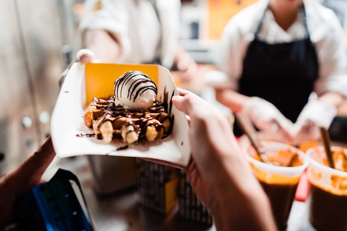 Wafels are great, see their abs🤤 
Great news! Our Truck will be today on 📍115th &amp; Broadway.

Stop by &amp; and enjoy the #wafelsanddinges #dingesforeveryone