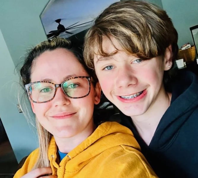 It’s Official! Jenelle Evans Gains Custody of 13-Year Old Son https://t.co/yE1CSd4nZF https://t.co/5IzQ1tfXL9