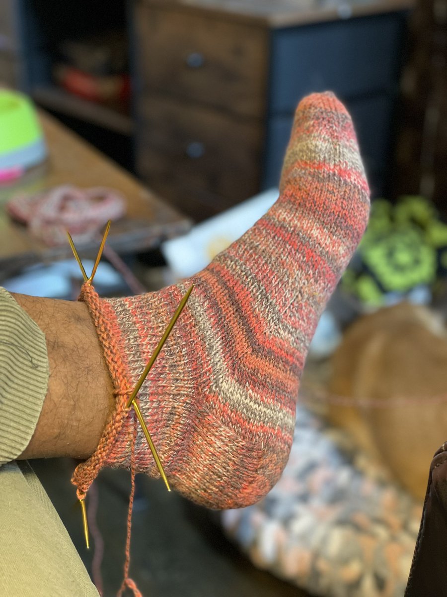 knitflexxxandchill tweet media