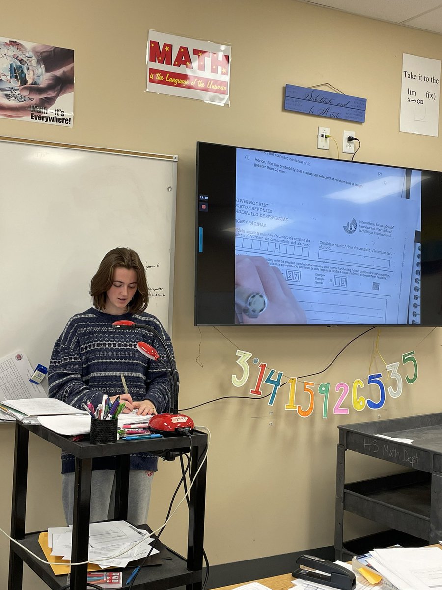 klmsmmhs's tweet photo. More excellent student presentations of IB math problems. 😀 https://t.co/WiwBDcm8iv
