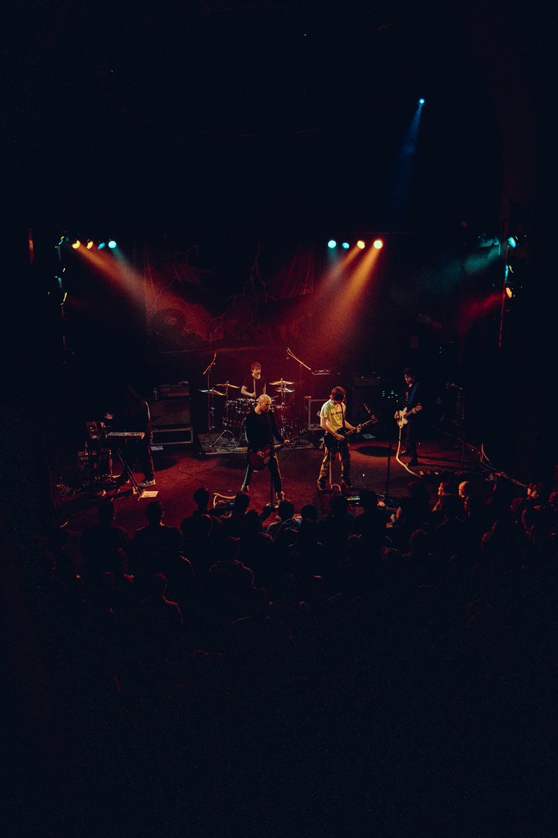 livefromthepitt's tweet photo. What’s a Sunday night without a chill rock concert? @WhiteReaperUSA playing at @mrsmallstheatre last week!

More photos + a write up live at the link in our bio!

📸: @madalynalaya https://t.co/4TlvXPmTkc