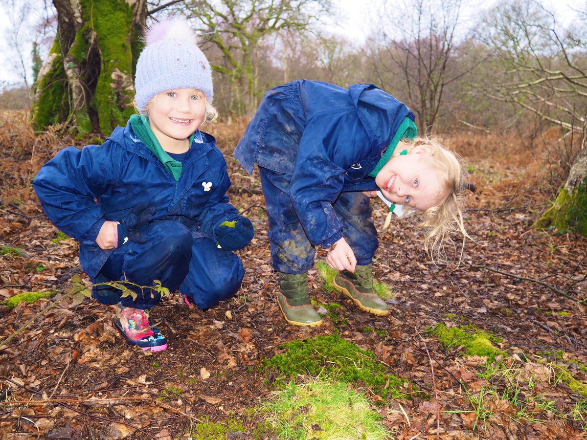 KESPreparatory's tweet photo. The joy of being outdoors in the rain☔️ was clear to see on the faces of our #StroudReception children. Today their Forest School session was off-site which was a wonderful opportunity to explore another environment and build homes for the local wildlife. #StroudSchool https://t.co/D9KWxzyxqD