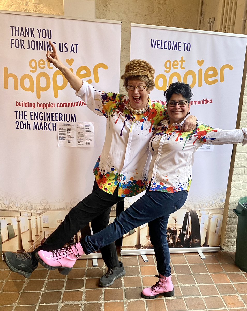 Bowen707's tweet photo. When you think noone could possibly have the same bonkers shirt as you! 🤣 #aneesachaudhry #gethappier ##Brighton https://t.co/pXN92tWNuc