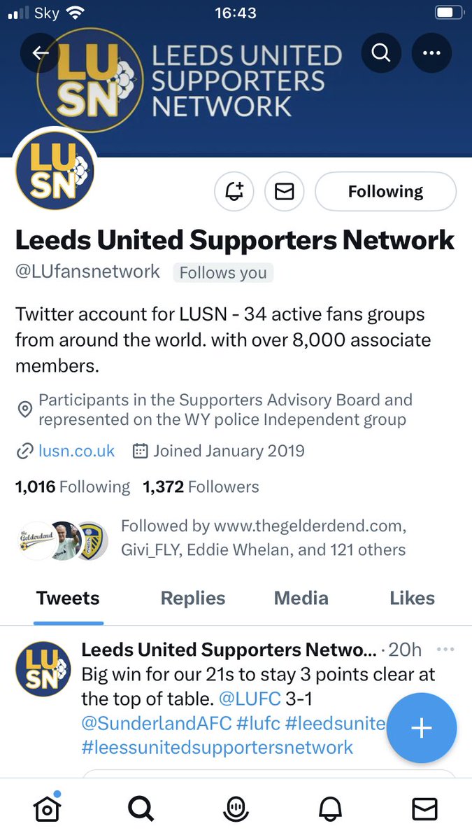LUfansnetwork's tweet photo. We would like 2k followers. Can you all RT this thanks. @TV_WHITES @hantswhites @IndividualLeeds @SWILUSC @KillieWhites @InvictaWhites @LeedsunitedBG @WhitesGlasgow @LeedsSweden @LeedsMexico @mirfieldwhites1 @NottmWhites @scarboroughlufc @slilufc @star_whites #lusn #leedsunited https://t.co/NsaPlFKJdB