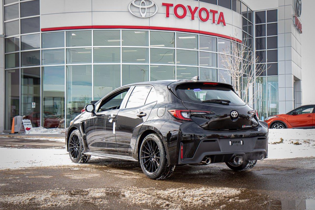 The first GR Corolla has arrived at Ens Toyota! 🏁

📍Shop in-store at 627 Brand Court in the Saskatoon Auto Mall

#GRCorolla #ToyotaPerformance #Turbocharged #ToyotaGazooRacing #ToyotaSafetySense #ManualTransmission #EnsToyota #YXE