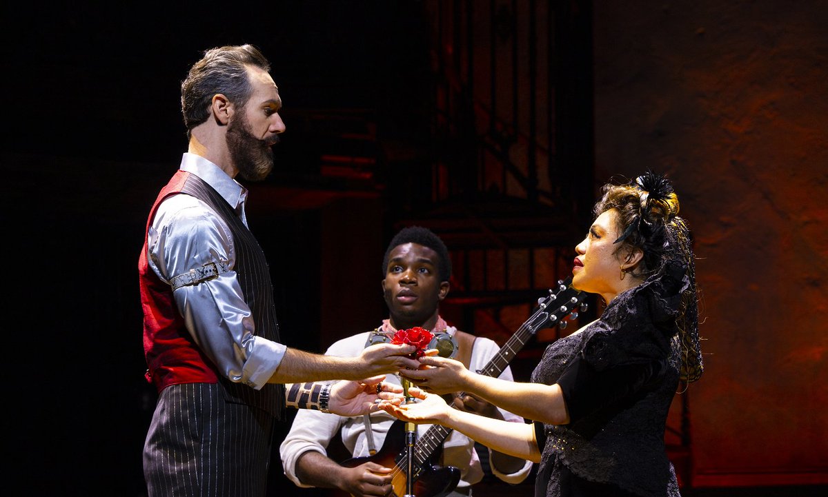 BwayAmerica's tweet photo. Spring has come again! Let’s bring the world back into tune 🌹🎵 #HadestownTour #FirstDayOfSpring

📷: @hadestown https://t.co/gZdp1kQrOV
