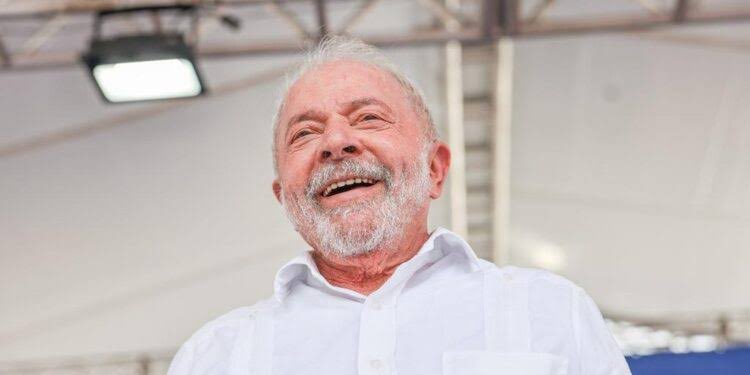 ViniciusPoit's tweet photo. CPI DO 8 DE JANEIRO MORREU 

Precisaria de 27 Senadores mas apenas 15 ratificaram assinaturas e apoiam a investigação😐

O restante “deu pra trás” e mudou de ideia 🤔 Fica a pergunta: Por que?

Urgente: governo consegue barrar CPI do 8 de janeiro no Senado https://t.co/ELelL18kyb https://t.co/7hIXGPuXqA