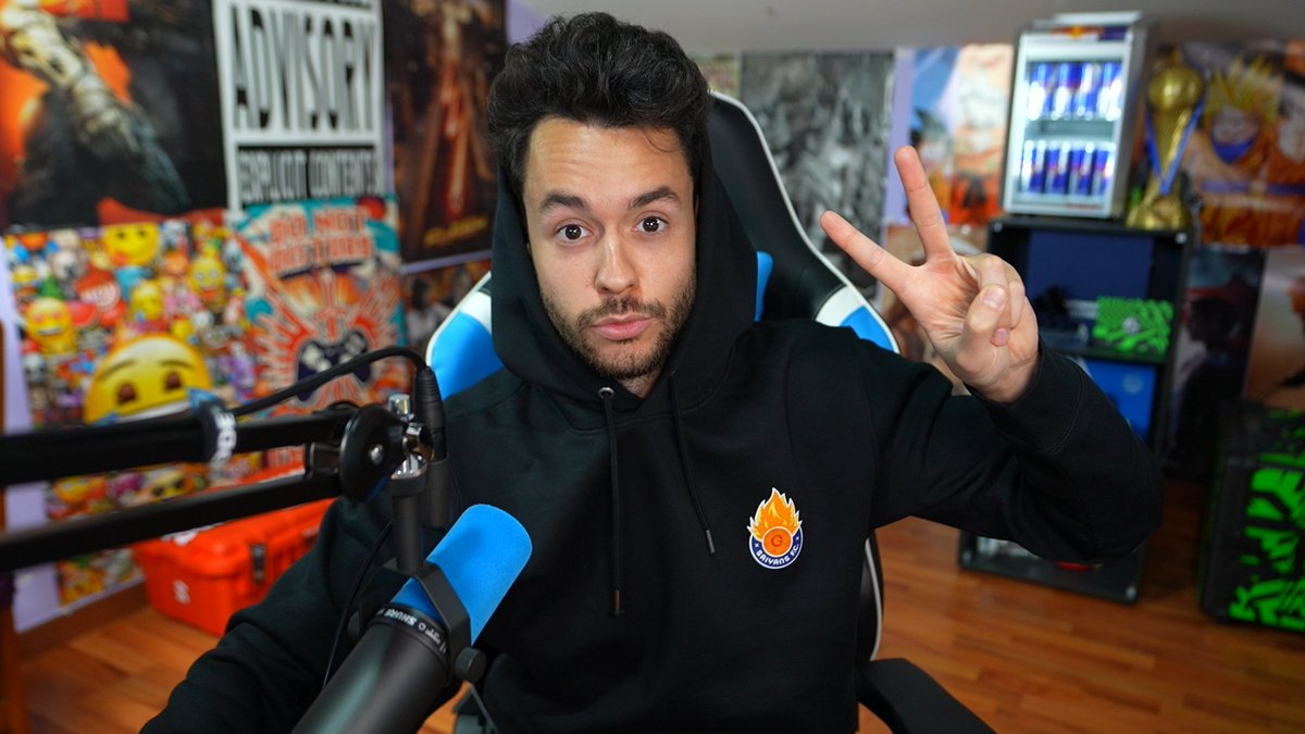 TheGrefg's tweet photo. El merchandising de los @Saiyans_FC_ es una realidad. En la semana más importante de nuestra historia, aquí tenéis la Tienda Oficial 🔥💙

Envíos a todo el mundo 🌍 https://t.co/lTKC28tp0Q https://t.co/cJ6mf0n6uf