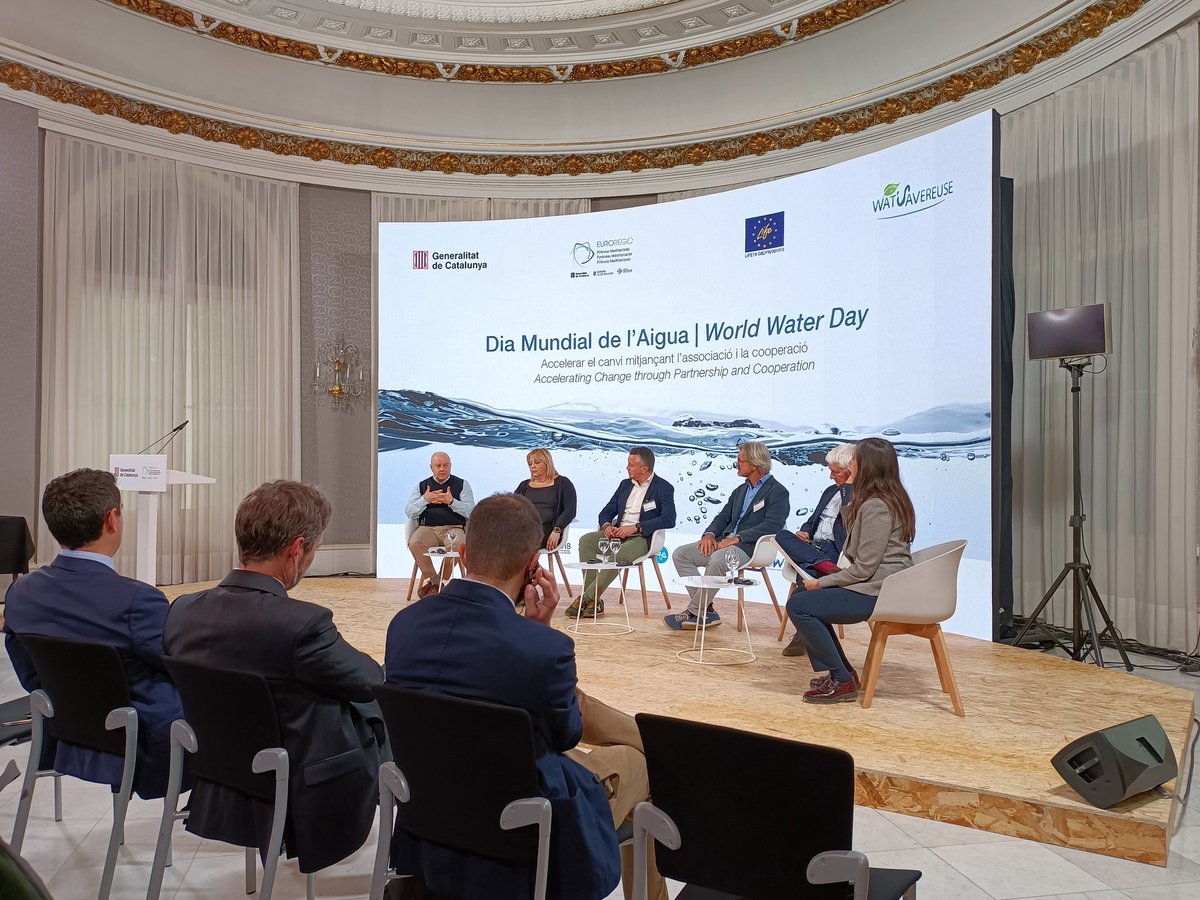 LIFE WAT'SAVEREUSE tweet media