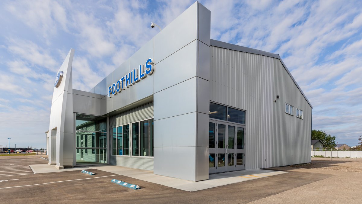 WestcoLtd's tweet photo. I’m not sure if the inside or outside of this building is cooler!

#buildingalberta #albertaconstruction #westcoconstruction https://t.co/mbdgJpiSSx