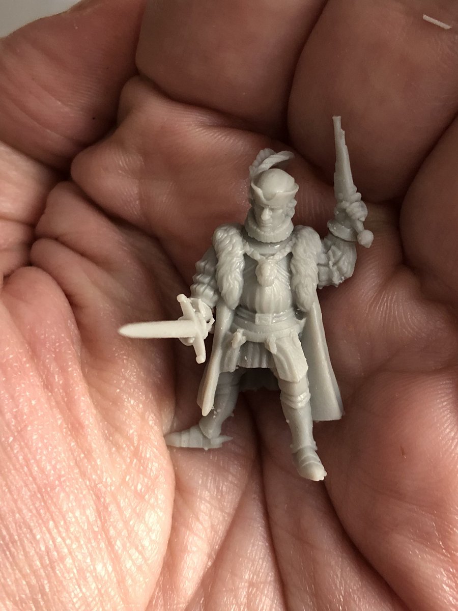 imprimiendo_3D's tweet photo. SORTEO miniatura del Gran Capitán de Last Sword de este mes. Con las únicas condiciones de retuitear este mensaje y según la cuenta. Envío gratis a España. Hasta el jueves! El viernes resolvemos. 
PD. Todavía tengo un sorteo pendiente de resolver pero no me da la vida. https://t.co/m2bNvN2wyN