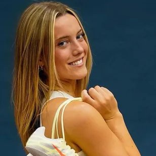 Sexy Pics on Twitter: "University track athlete"