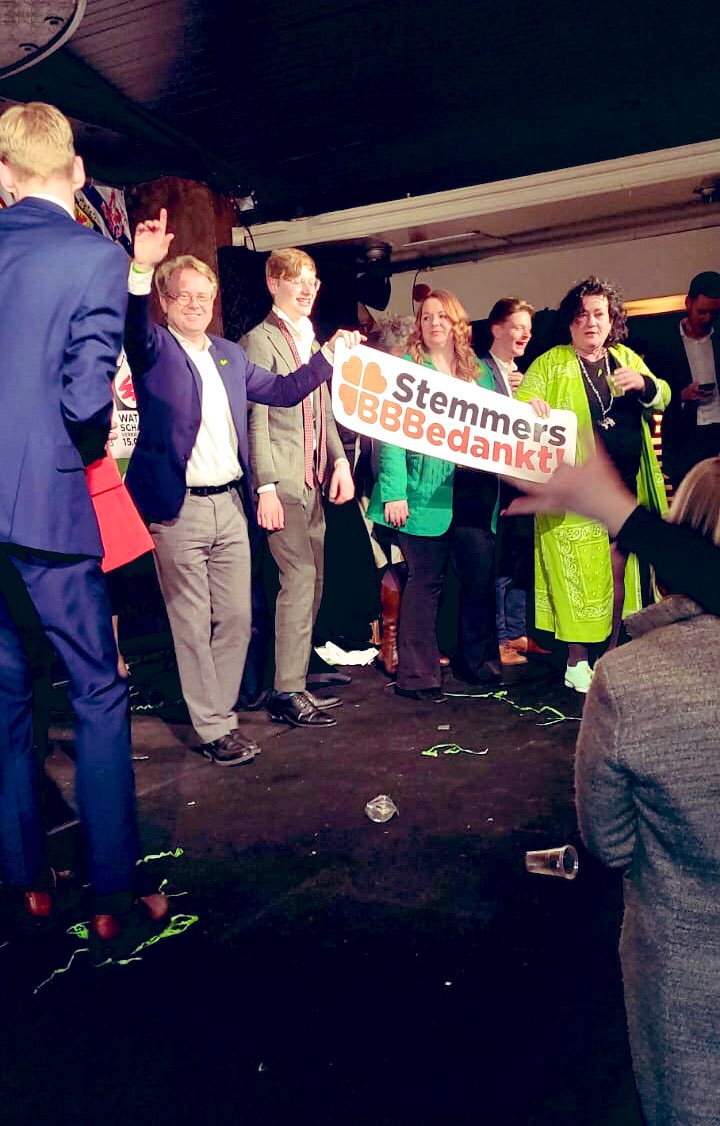 RobertTieman's tweet image. De laatste 📷 dan van de historische verkiezingsavond alvorens het verkenningsproces losbarst. Stemmers bedankt. #WS2023 #PS2023 #iederedagBBBeter