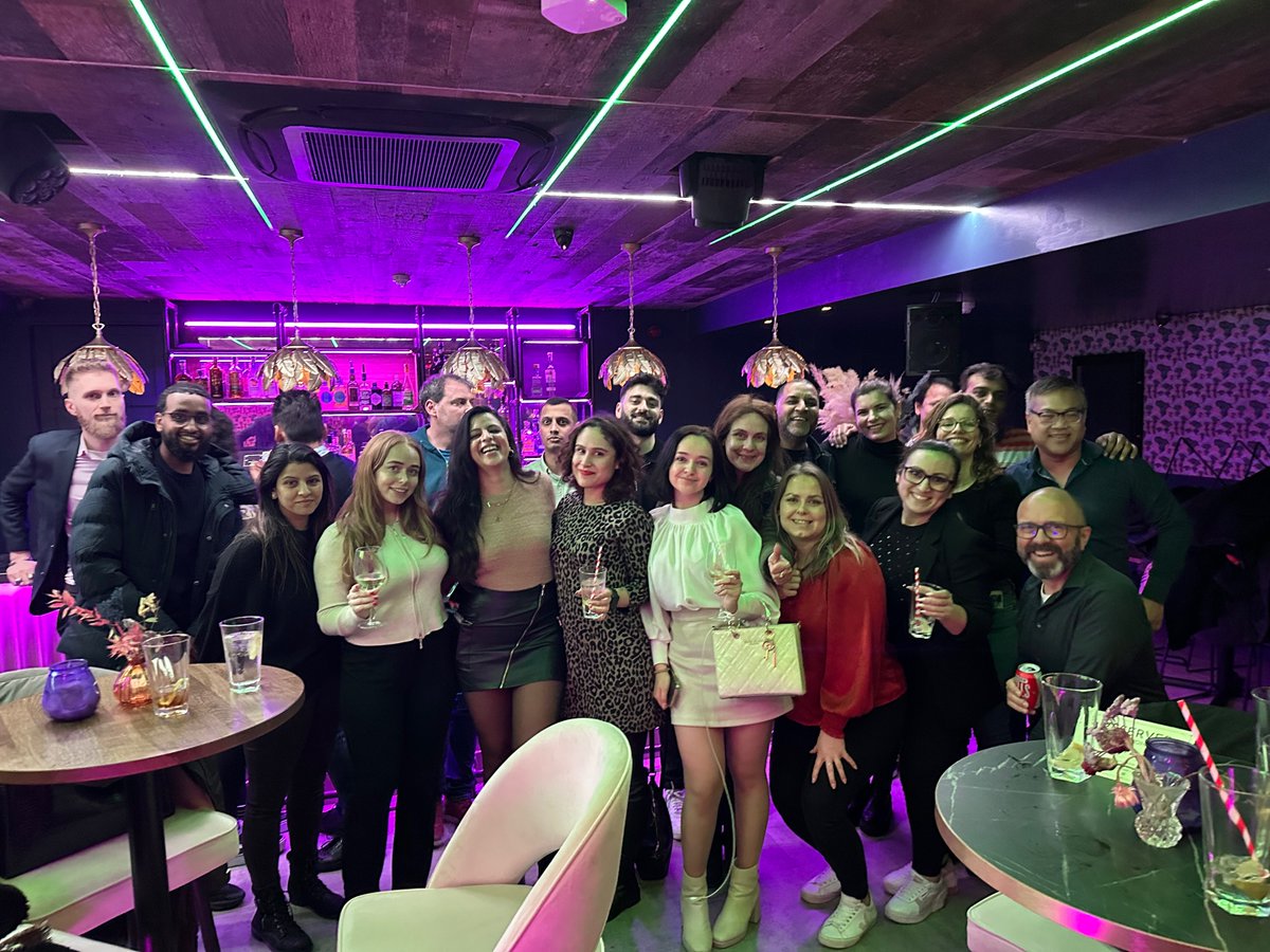 TempletonTech's tweet image. Fun Thursdays are Templeton’s events that involve all our team, and every evening is a new adventure. 😍🎤
Watch our new video: 

hubs.li/Q01Hx7_g0

#recruitment #funevents #funthursdays #recruiterslife #recruitersfun