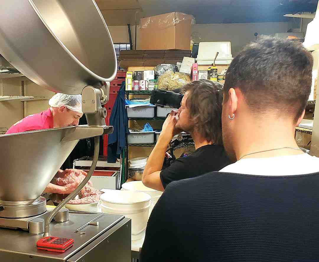 AltmaerkerDeli's tweet photo. We were thrilled to welcome Nico and Andreas from @RTLplus in Germany recently. They came to film the story of our store and our family for its "Life - Menschen, Momente, Geschichten" program (People, Moments, Stories).
#deli #delicatessen #germandeli
1/2 https://t.co/HRkAXqQ4UM