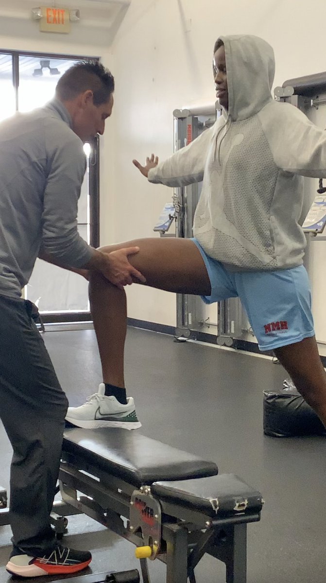 ushoops's tweet photo. Girl just might make a "leap".  Different type of athlete. Just has to get her knees "Right"

@AriikDoreen at rehab with Matt ( @AshKreiger ) #AdvantageHealth

@dartmouthsports @JacobBurke34 @LualManyang @tabbie777 @KPannell71 @ShaneLaflin @its_gem0408 https://t.co/V24gyw9VPQ