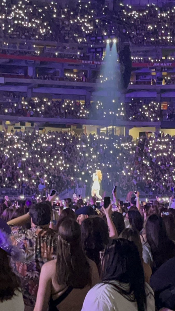 ardenmk's tweet image. I’m late posting about it but thank you SO MUCH @CapitalOne for the upgraded floor seats!!! We drove from Dallas for night 2 #TSErasTourGlendale &amp;amp; we had the best night!! Never in a million years did I think we’d have the chance to see her that close!! Still freaking out 🥹💗