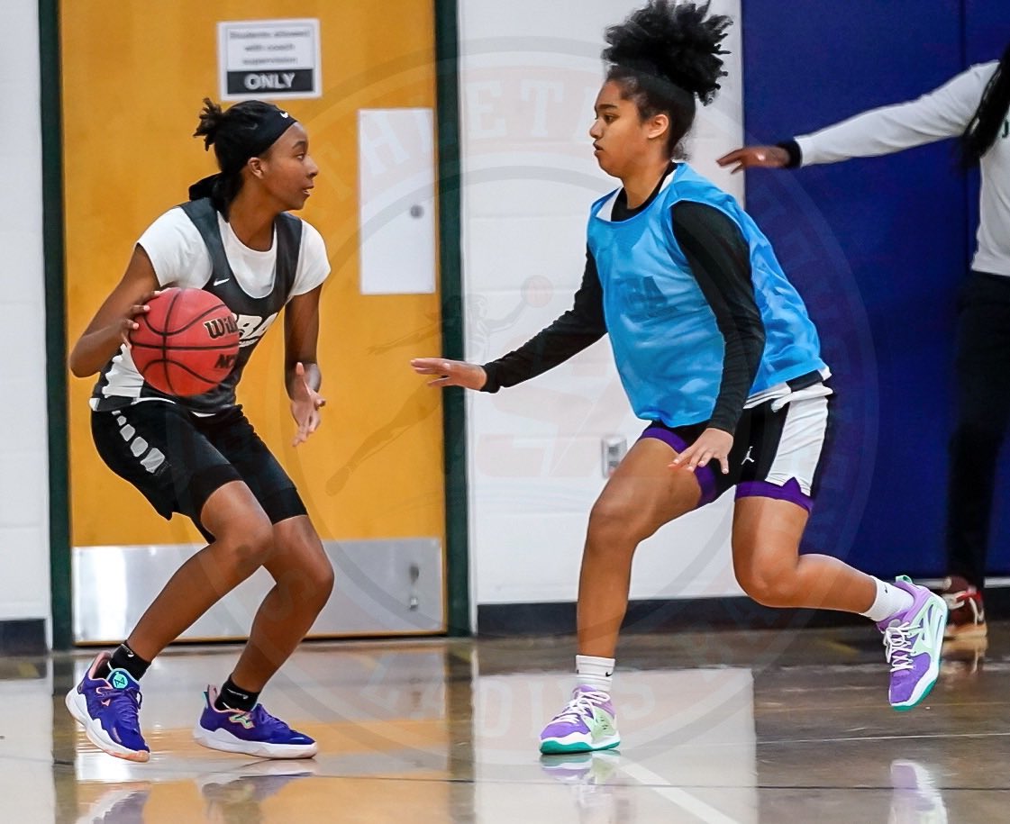 Sleeper Athletes Ladies Basketball (@sathleteslbb) on Twitter photo #Everglades HS (FL) 2024 F Tyra Blye (<a href="/blye_tyra/">Tyra Blye</a>) at <a href="/EssenceGirlsBB/">Essence Girls Basketball</a> practice
📸 <a href="/ThaRealSleep/">Michael Robinson aka “Sleep”</a> #Everglades HS (FL) 2024 F Tyra Blye (<a href="/blye_tyra/">Tyra Blye</a>) at <a href="/EssenceGirlsBB/">Essence Girls Basketball</a> practice
📸 <a href="/ThaRealSleep/">Michael Robinson aka “Sleep”</a>