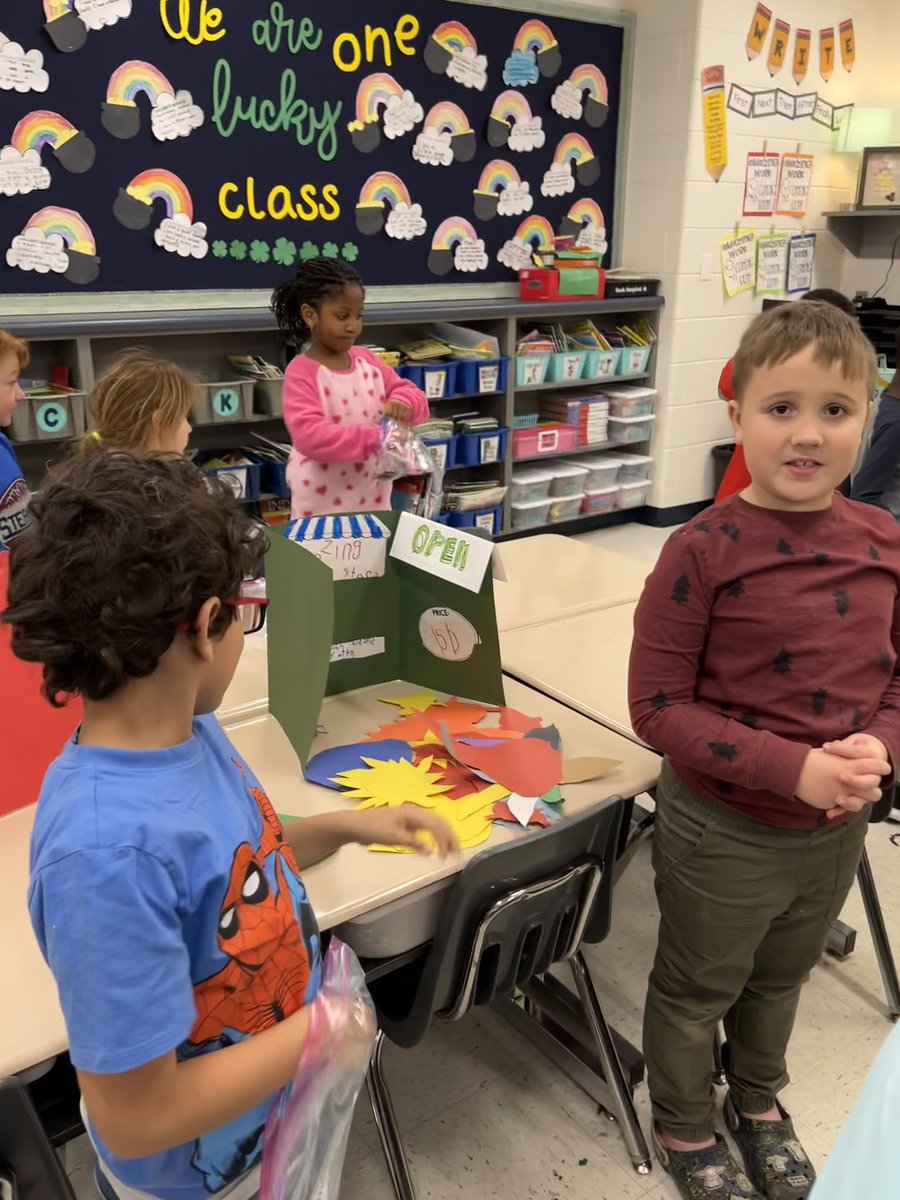 MrsCannon_LIB's tweet photo. Market Day PBL! #firstgrade https://t.co/ErfHvsWadr