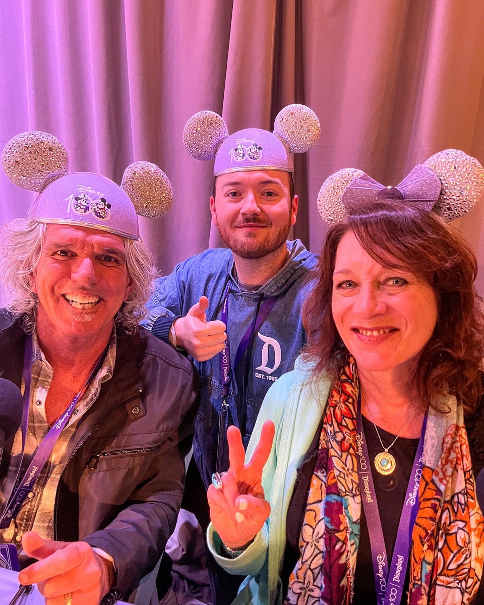 magic925's tweet photo. Not a bad morning for @jaggerandkristi and Producer Jayson when you’re broadcasting live at the Happiest Place on Earth! 😍
You can win tickets right here on Magic every Monday - Friday, just head to https://t.co/R6ETJfk3o7
.
.
.
.
#disneyland #magic925 #disney100 https://t.co/Vtk7yYeR41