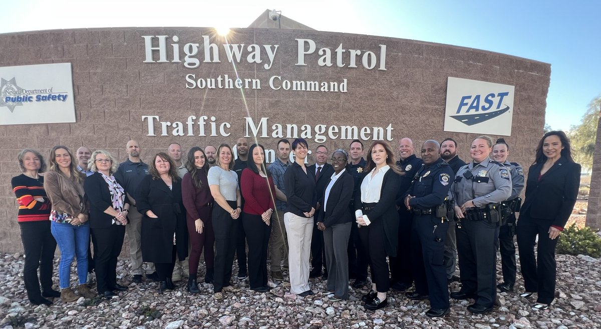 Congratulations to the students of the <a href="/FBILEEDA/">FBI-LEEDA</a> Media and Public Relations in Las Vegas.

This was an amazing group of people.

For more information about the course click the link below.

fbileeda.org/page/MediaPubR…