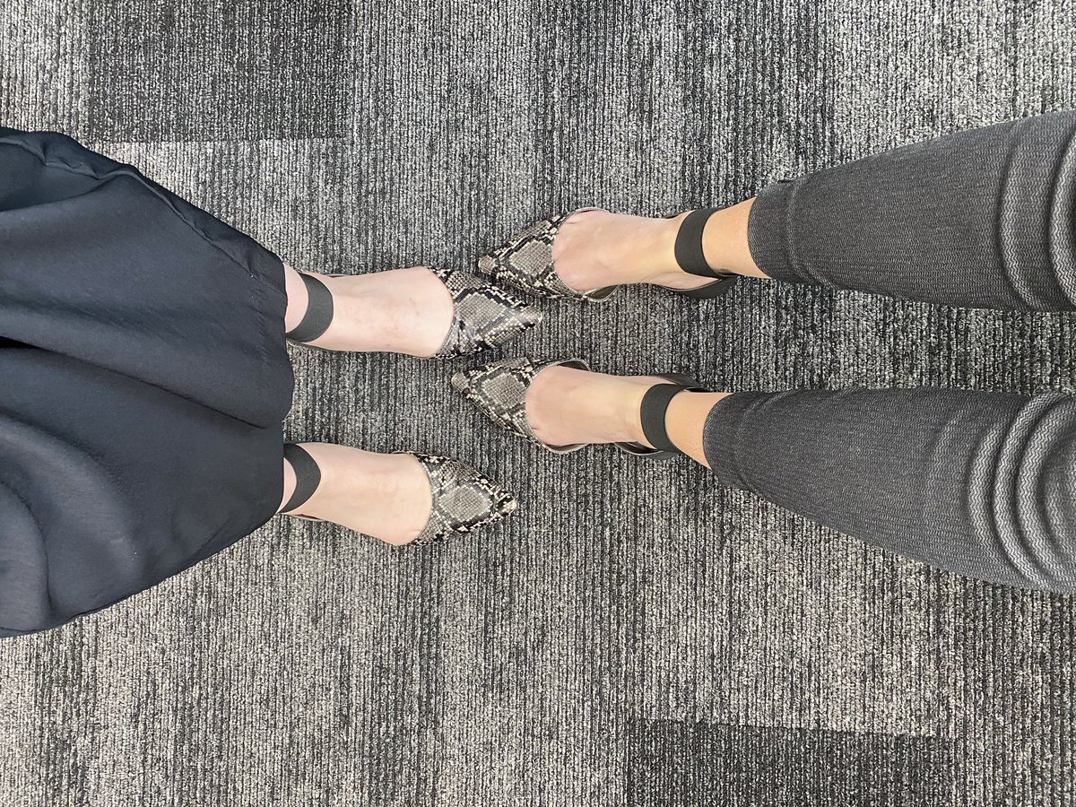 When you and your SAM have the same shoes… no it was not planned… also I think I need more sun 😂 
#ShoeGameOnPoint #SnakePrint