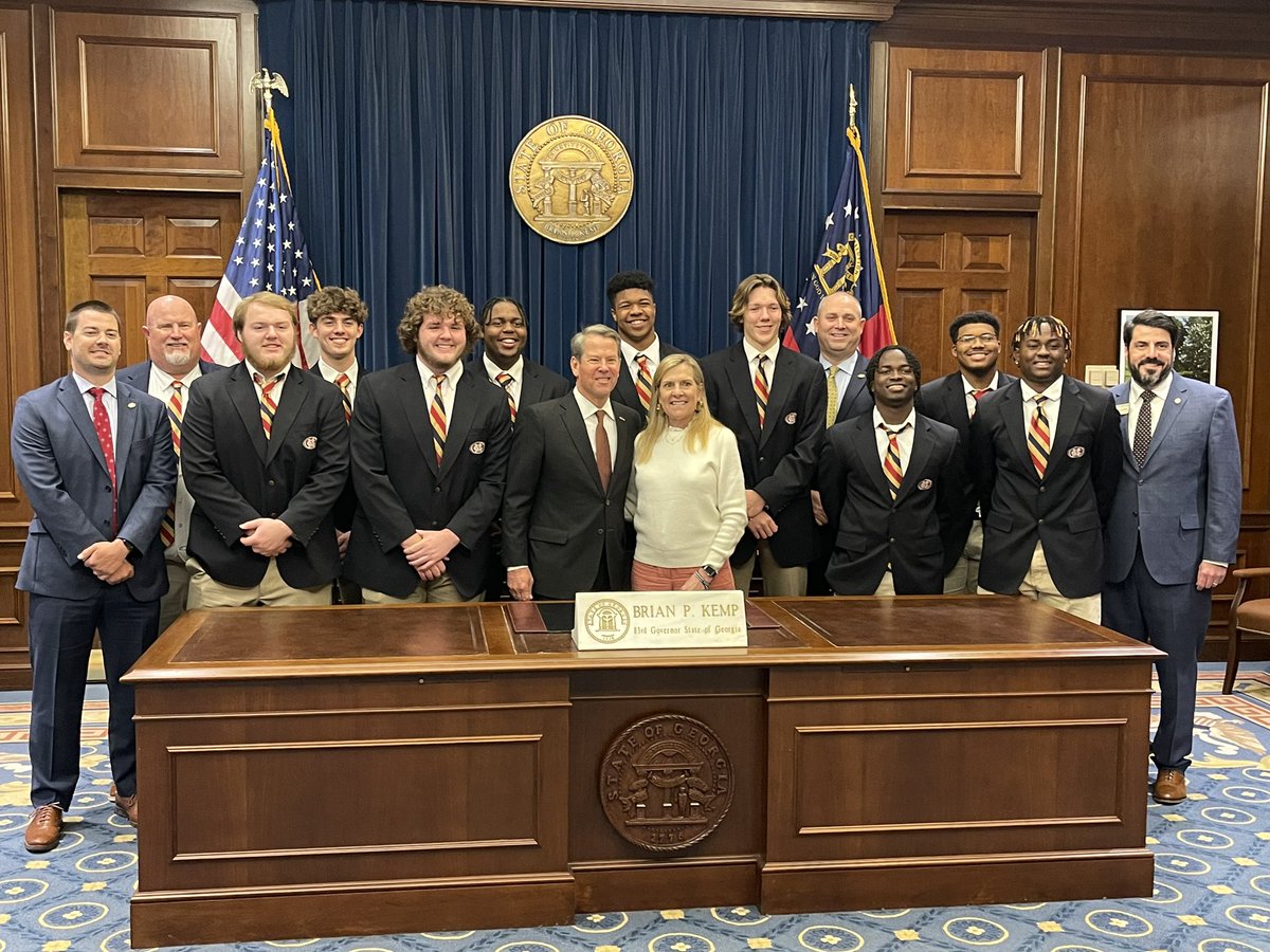 Hayden Clark tweet media