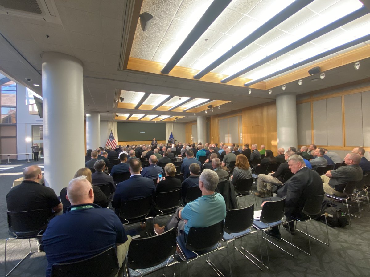 FBINAAQuantico's tweet image. Opening Ceremonies Chapter Leadership Summit👏
We are looking forward to a great week with Chapter Leaders from all over the world. #FBINAA #ChapterLeadershipSummit #FirstDayBestDay