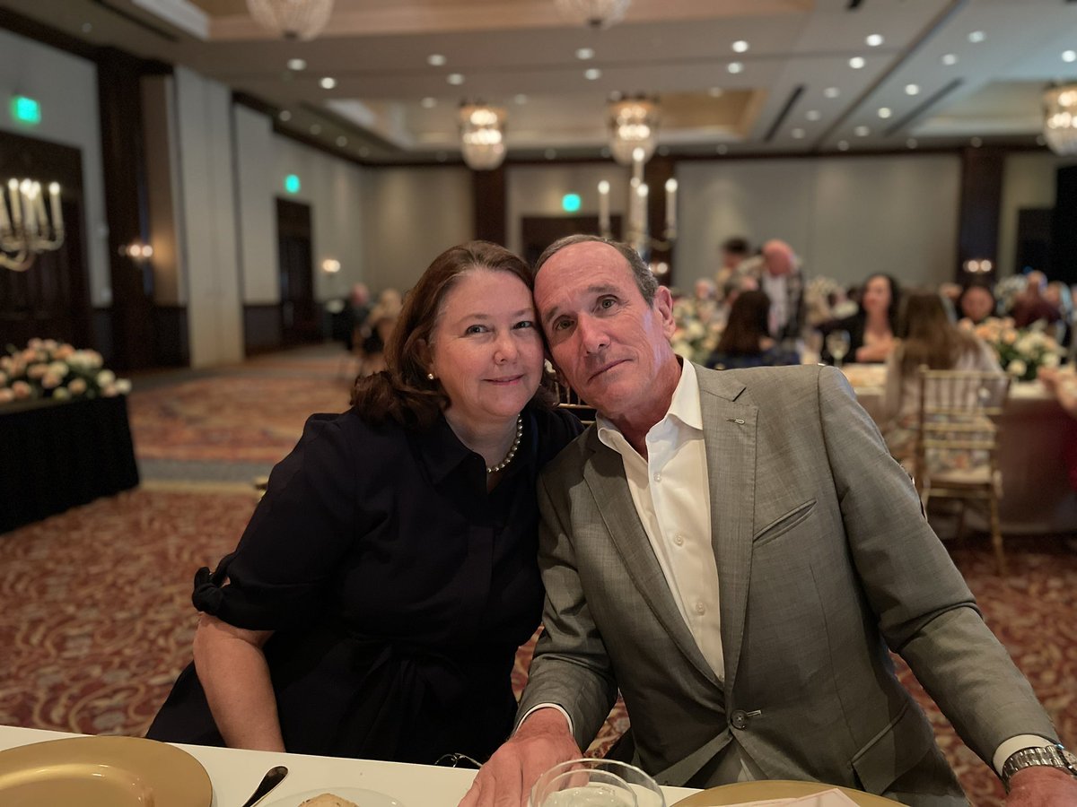 DeMennaPublic's tweet photo. The @DeMennaPublic team is proud to be named a #CrystalKey honoree at the @azopera #OperaGala2023! @Kevin_DeMenna @JoeDeMented https://t.co/NOx99BSKD4