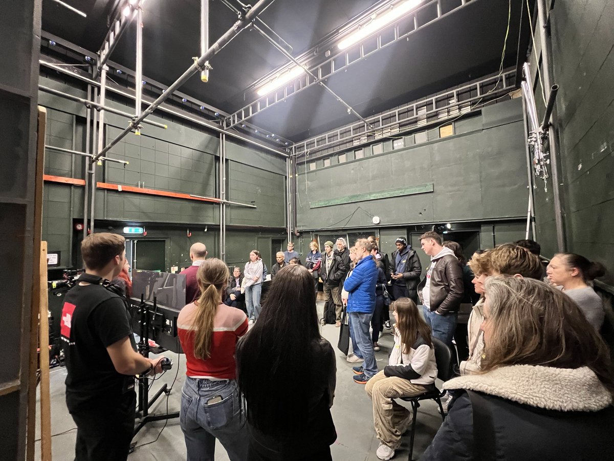 MetFilm School (@metfilmschool) on Twitter photo Not even a rail strike and a damp forecast could stop 200 people from attending our BA Open Day on Saturday!
Thanks to everyone who made the trip to <a href="/EalingStudios/">Ealing Studios</a> to meet the team and see our students in action 🎬 #openday Not even a rail strike and a damp forecast could stop 200 people from attending our BA Open Day on Saturday!
Thanks to everyone who made the trip to <a href="/EalingStudios/">Ealing Studios</a> to meet the team and see our students in action 🎬 #openday