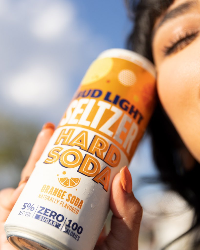 Seltzer season is calling! Who are you inviting to join you? #BudLightSeltzer. 🫧 100% Hard Seltzer, 0% Beer. 🫧