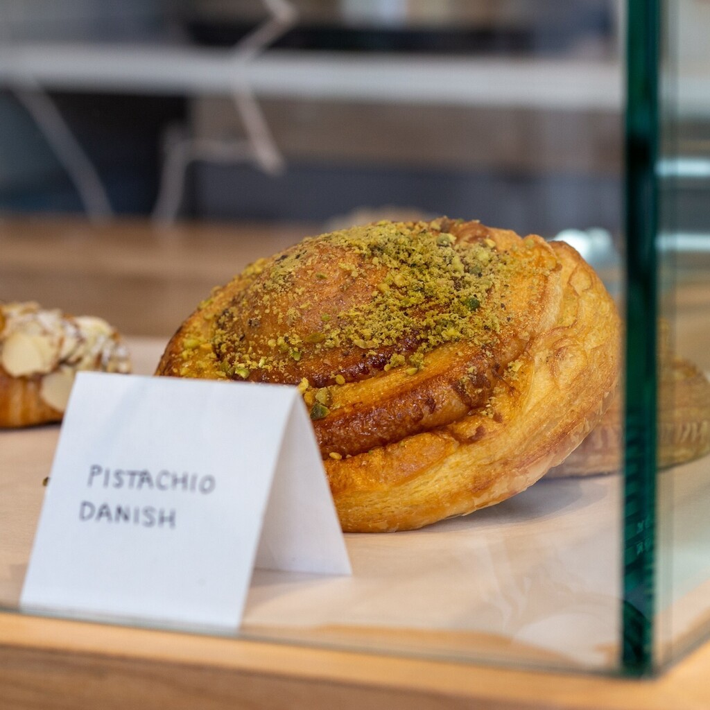 Come on, baby, let's do the twist! 

Tasty pastries at <a href="/perchance/">Ömer Apaçık</a>.tea got us in the mood for dancing, and we don't care who's watching (y'all jealous, we know it). 

The perfect pairing for their delicious drinks, not a drop of which was spilled in this liberating flashdance…