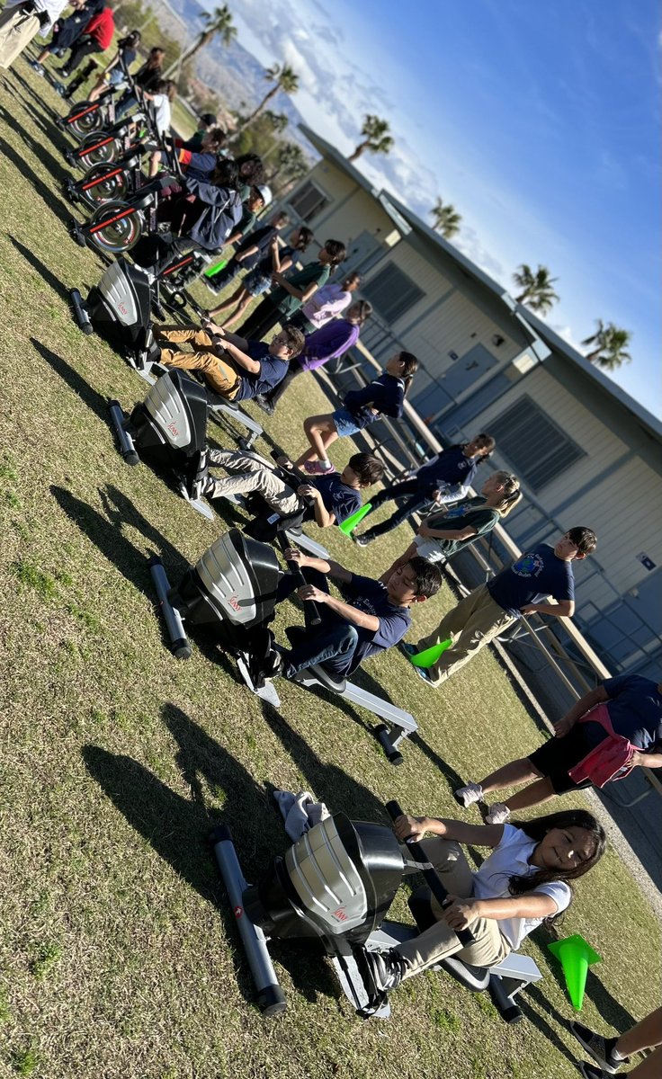 coachFL0's tweet photo. Another Dayโฆ ANOTHER DOLLAR ๐ช๐ฝ๐๐ฝ๐ฏโค๏ธ #StayActiveDSUSD #ExplorersEXCEL @dsusdPLN @DSUSDExpanded @EarhartExplorer https://t.co/jAwQP93zhF