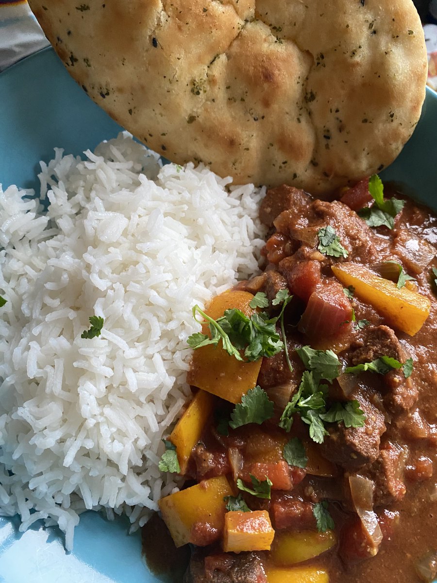 BakeItUp's tweet photo. Slow cooker beef curry 🌶️ https://t.co/2m5SW3Yk31