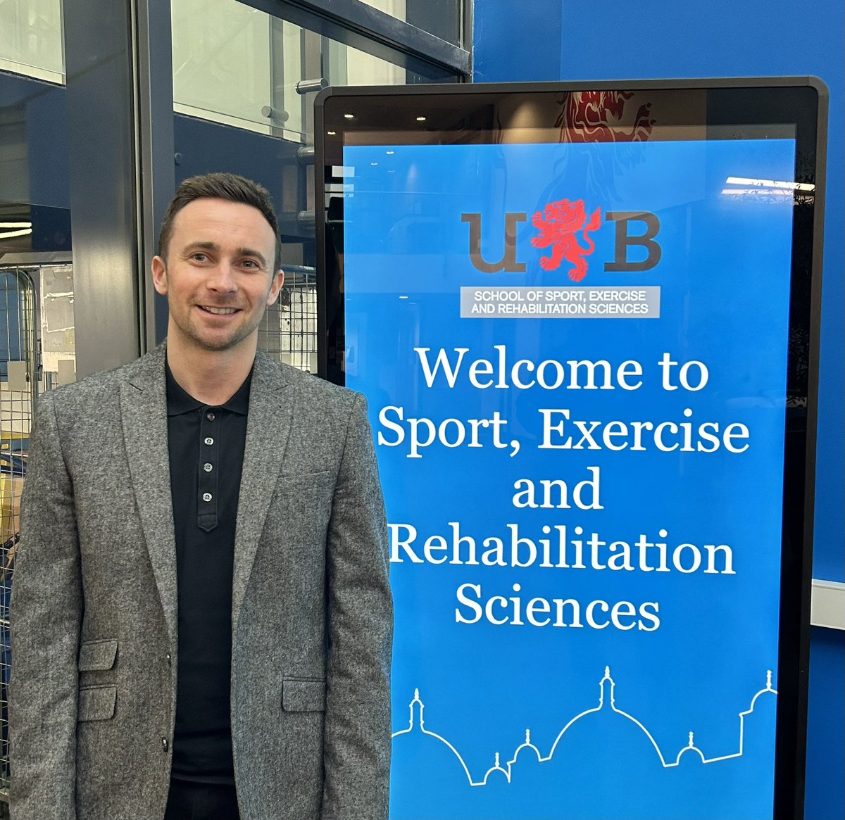 Dr Paul Mansell tweet media