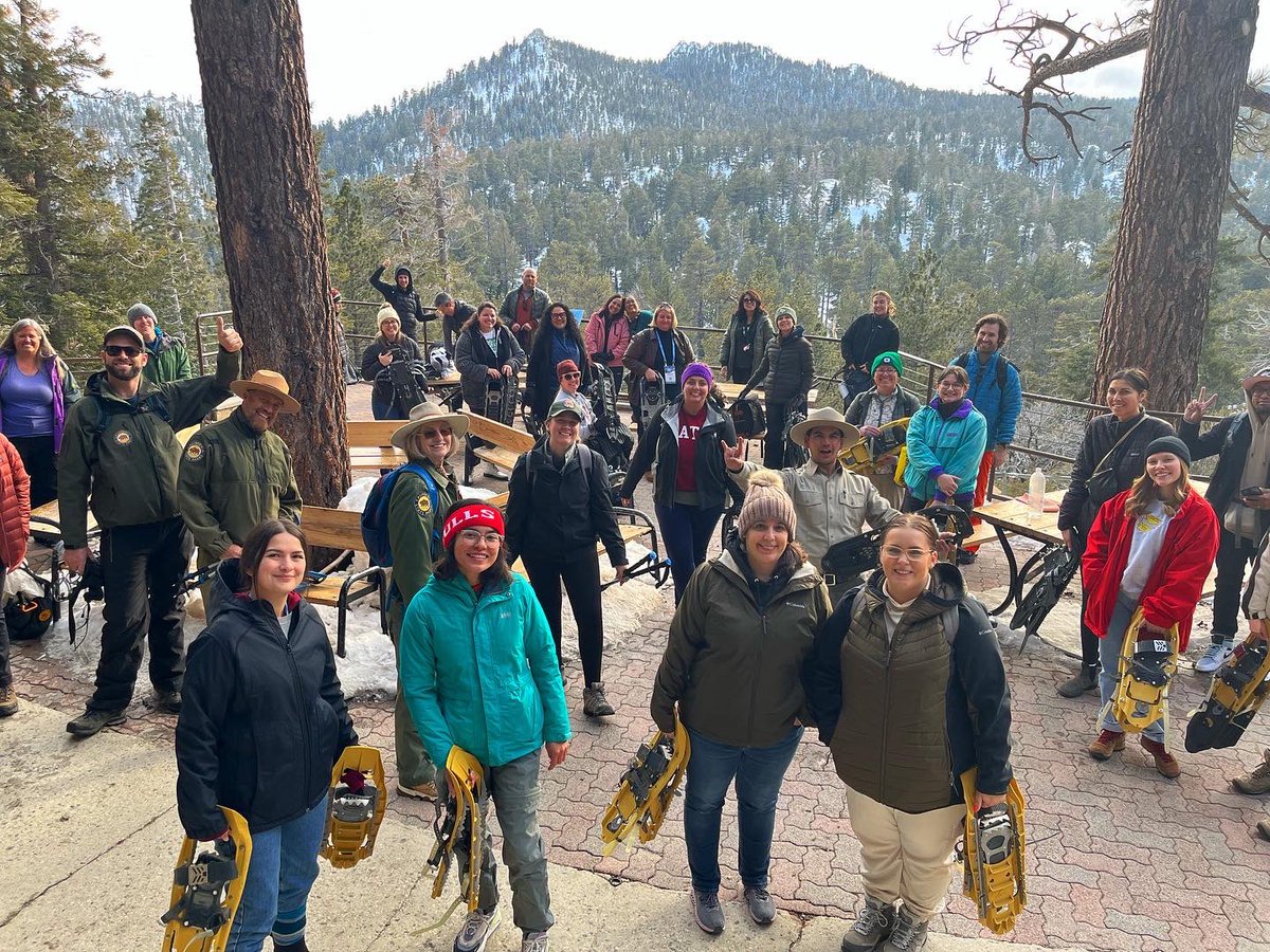 portsprogram's tweet photo. Just casually taking 30 teachers snowshoeing on @MtSanJacintoSP as a part of #SpringCUE…We know you’re jealous! Join our mailing list to learn when the next teacher symposium is happening in your area! You won’t want to miss out! https://t.co/hmzv37Za47 #PORTSfan https://t.co/VwiKBpg5Xv