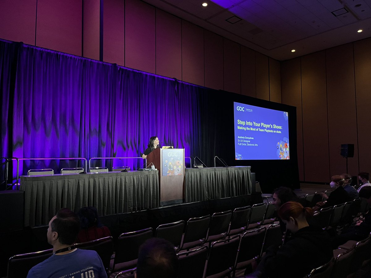 CeliaHodent's tweet photo. Now at the #GDC #UXsummit @andreia_mfg is taking the stage! Talking about to make the most of team playtesting 🤓 https://t.co/EODHZAxyIJ